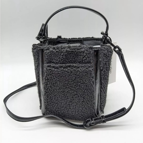 CALVIN KLEIN Astatine sherpa and patent leather top handle mini crossbody -Black - Picture 5 of 9